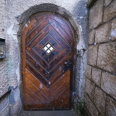 Casa Shakespeare Гостьовий будинок Брашов